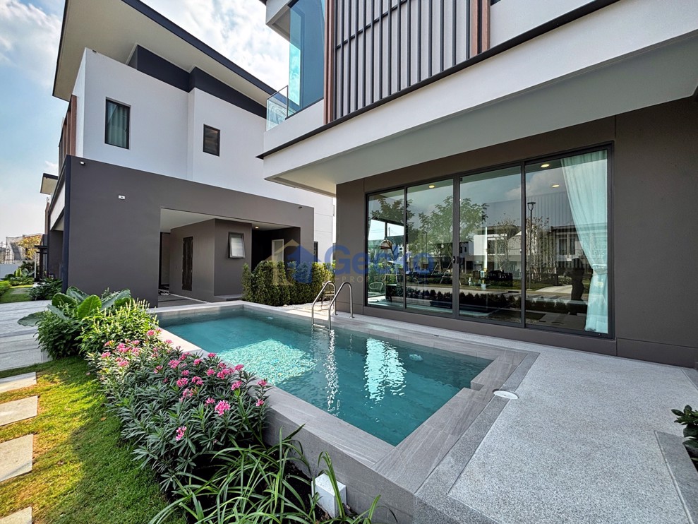 4 ห้องนอน บ้าน in Pyche Pattaya  พัทยาตะวันออก H012903 (Photo 1)