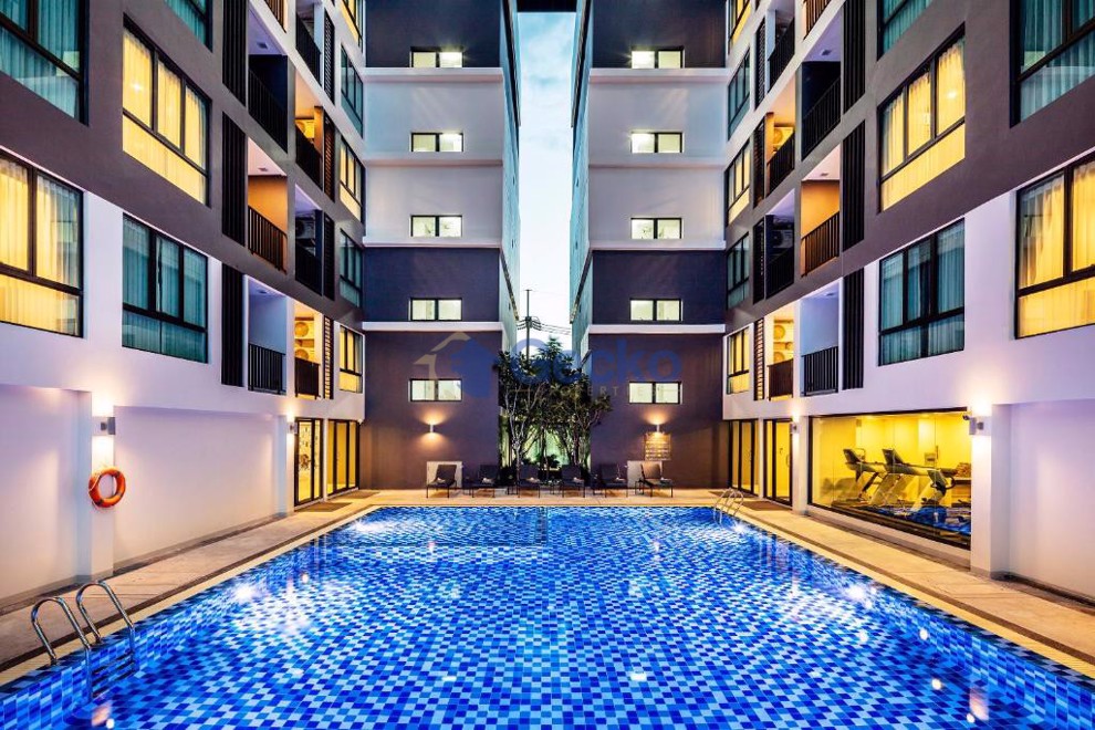 Studio Condo in The Rizin Hotel & Residences South Pattaya C013086 (Photo 1)