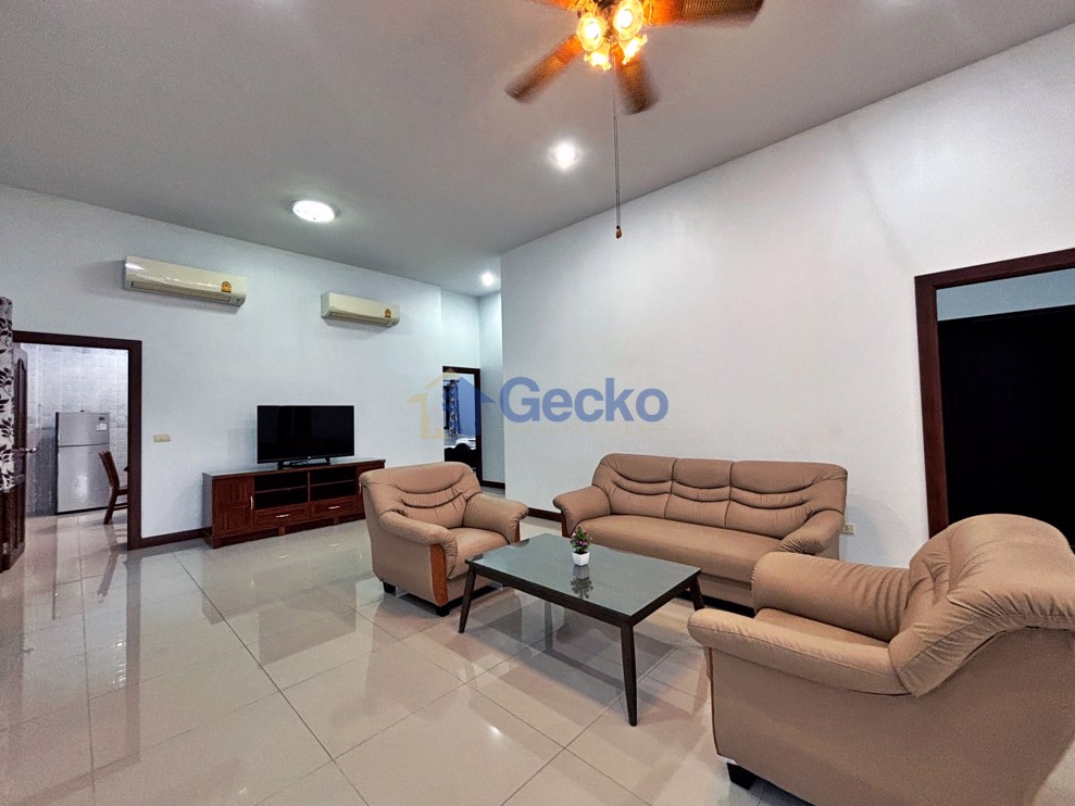 3 ห้องนอน บ้าน  จอมเทียน H013089 (Photo 4)