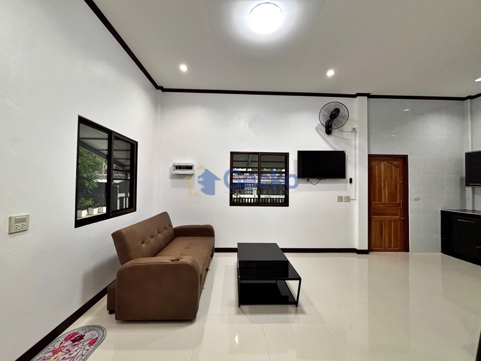 2 ห้องนอน บ้าน  จอมเทียน H013091 (Photo 2)