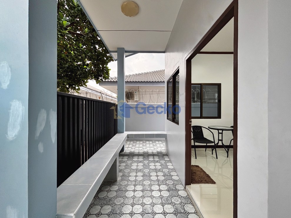 1 ห้องนอน บ้าน  จอมเทียน H013093 (Photo 1)