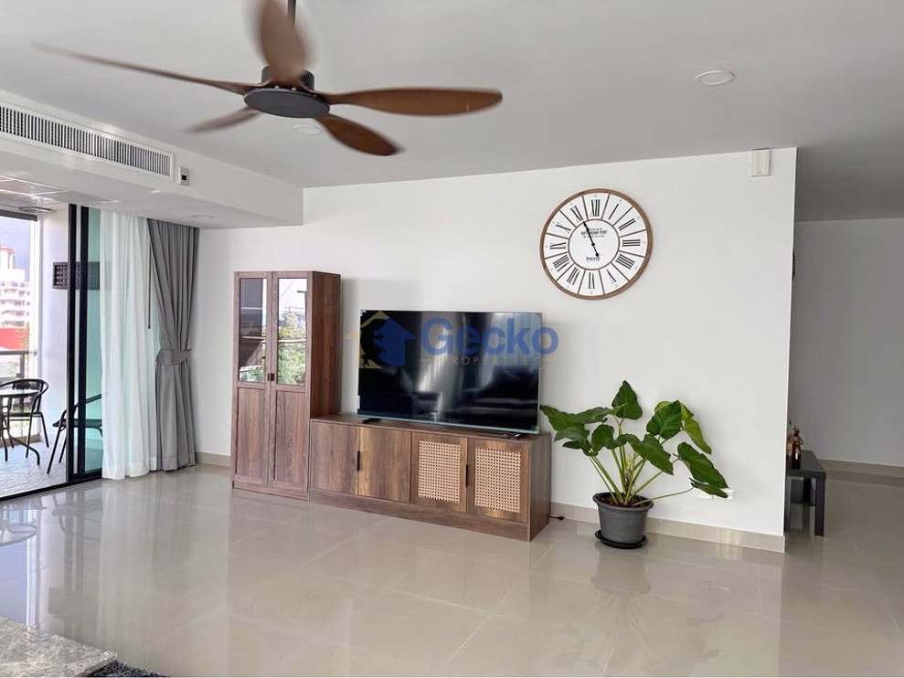 2 Bedrooms Condo in Gardenia Pattaya Jomtien C013099 (Photo 2)