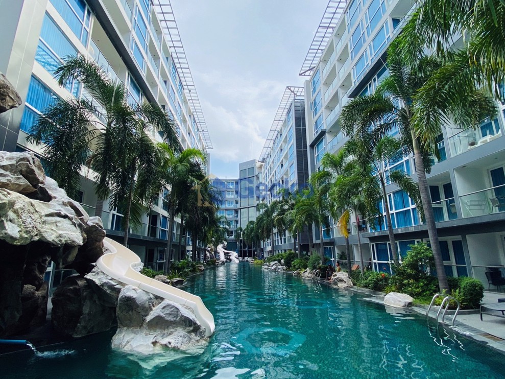 Studio Condo in Centara Avenue Residence and Suites Central Pattaya C013106 (Photo 1)
