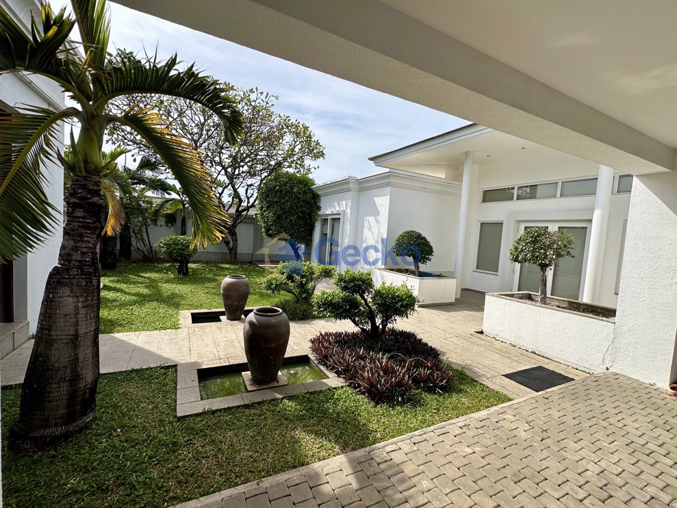 4 Bedrooms House in Siam Royal View  East Pattaya H013108 (Photo 3)