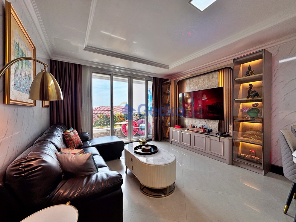 2 Bedrooms Condo in LK Legend Central Pattaya C013117 (Photo 1)