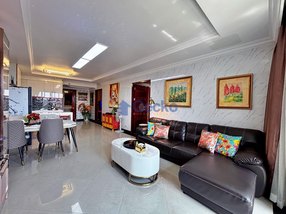 2 Bedrooms Condo in LK Legend Central Pattaya C013117 (Photo 3)