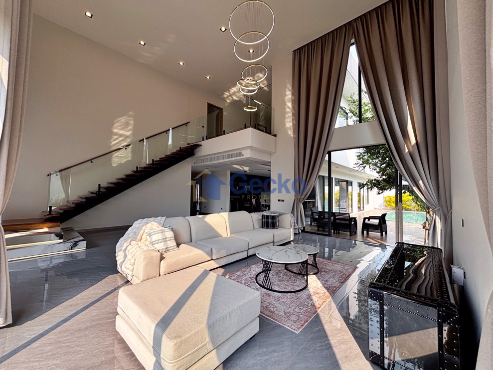 5 ห้องนอน บ้าน in The Privacy Villas Mapbrachan  พัทยาตะวันออก H012188 (Photo 4)