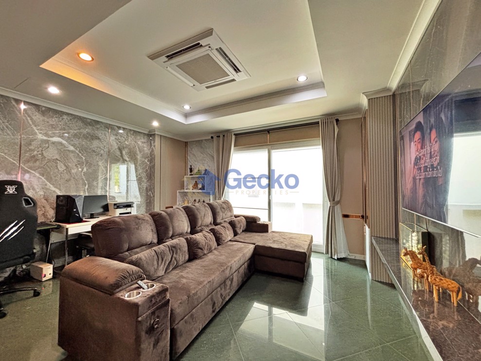 5 ห้องนอน บ้าน in Central Park Hillside Village  พัทยาตะวันออก H013120 (Photo 3)
