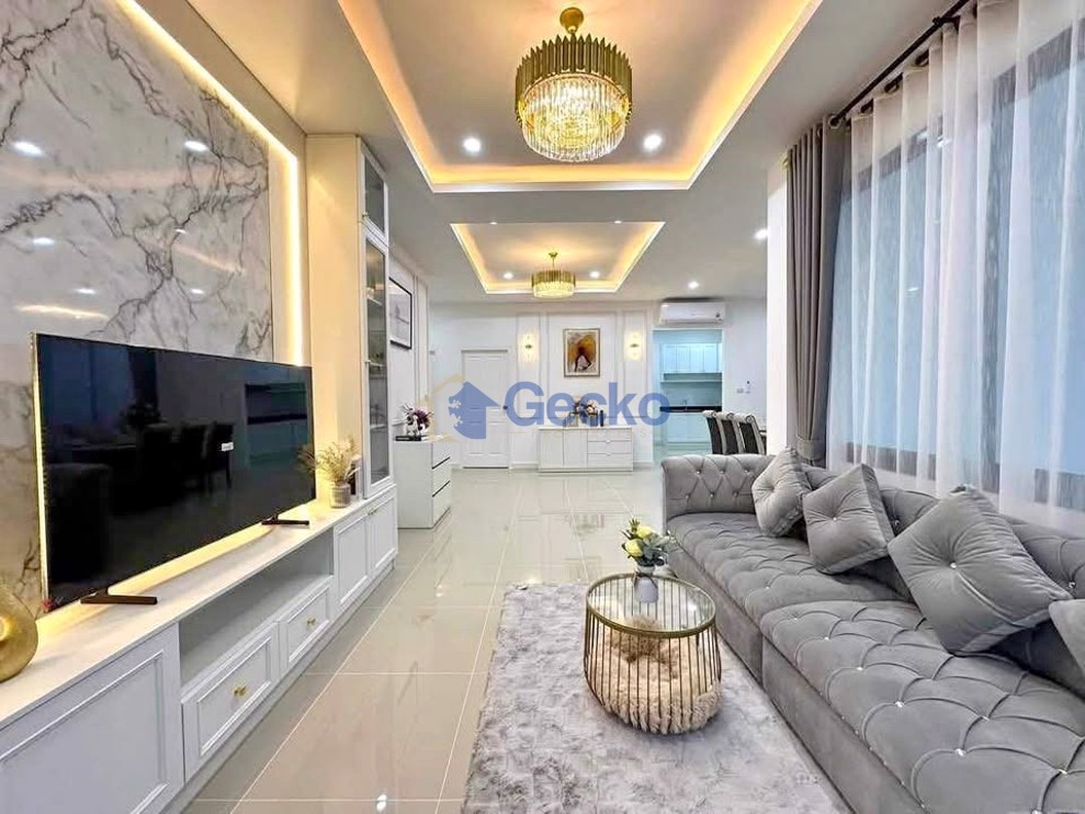 3 ห้องนอน บ้าน in T.W. Park View  พัทยาตะวันออก H013126 (Photo 4)