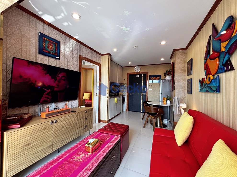 1 Bedroom Condo in Siam Oriental Elegance 2 Pratumnak C013130 (Photo 2)