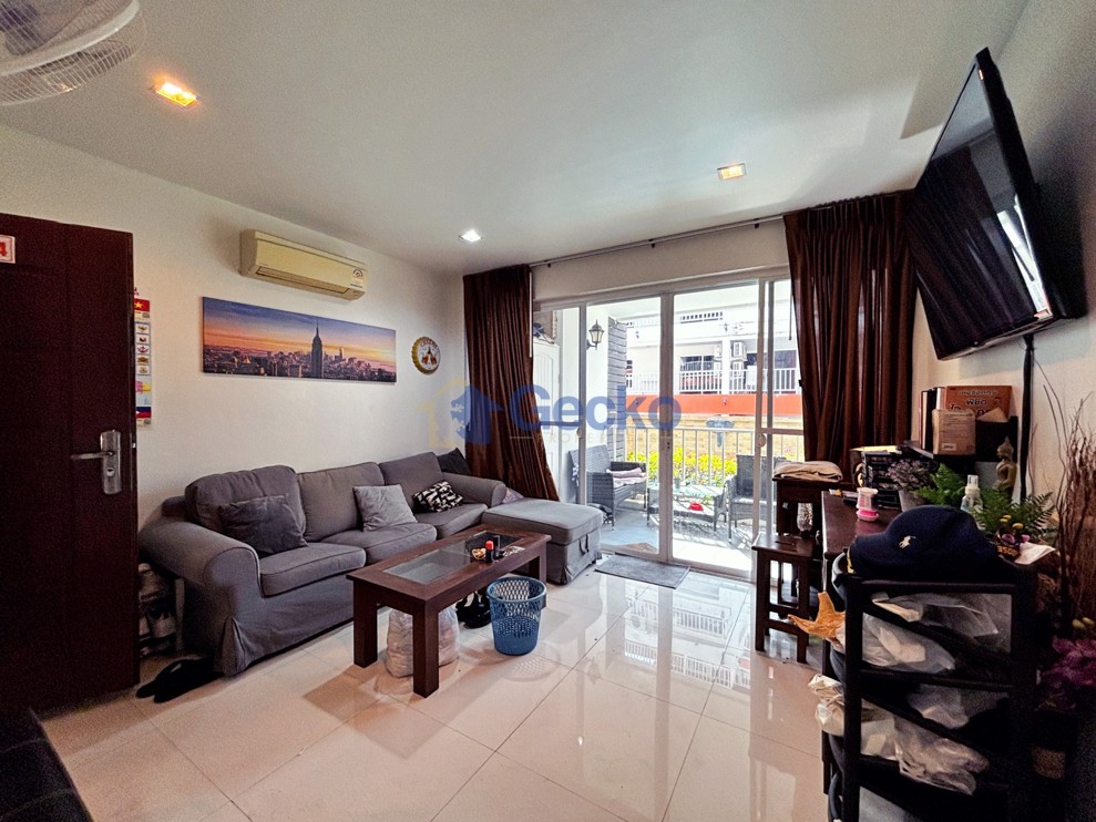 2 Bedrooms Condo in New Nordic VIP 1 Pratumnak C013149 (Photo 2)