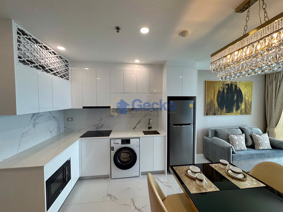 2 Bedrooms Condo in Copacabana Beach Jomtien C013161 (Photo 4)