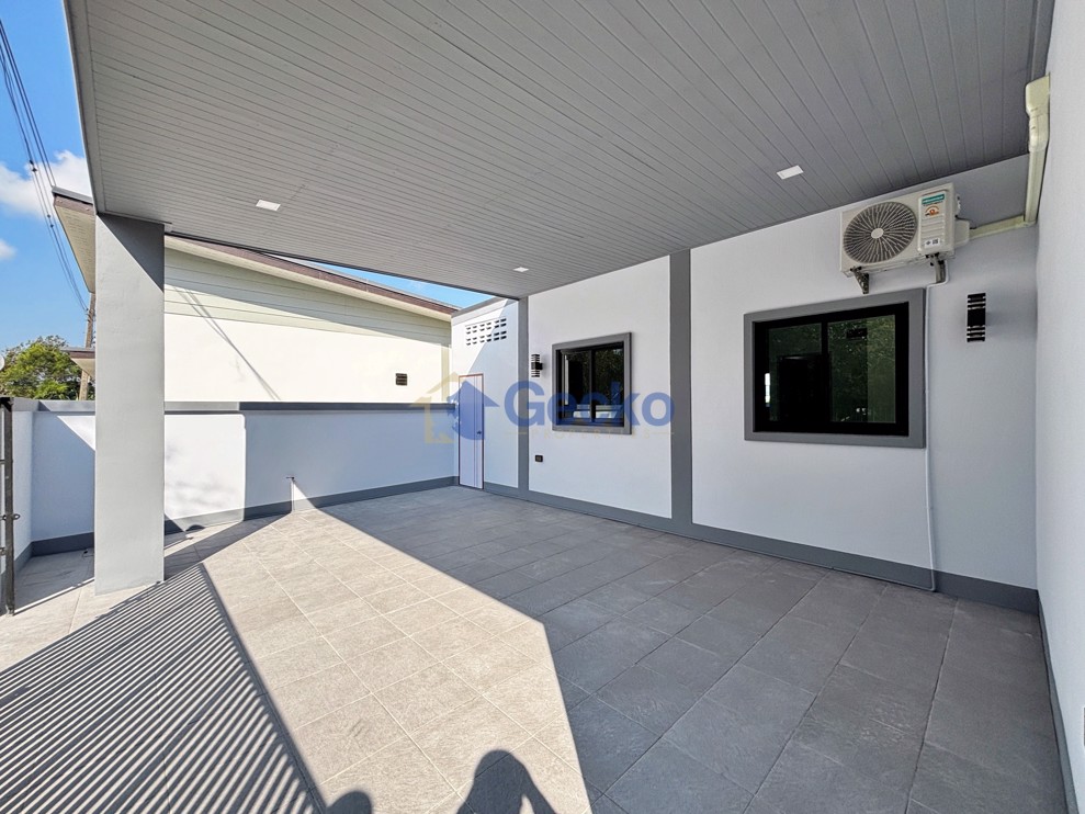 3 Bedrooms House  Huay Yai H013162 (Photo 2)