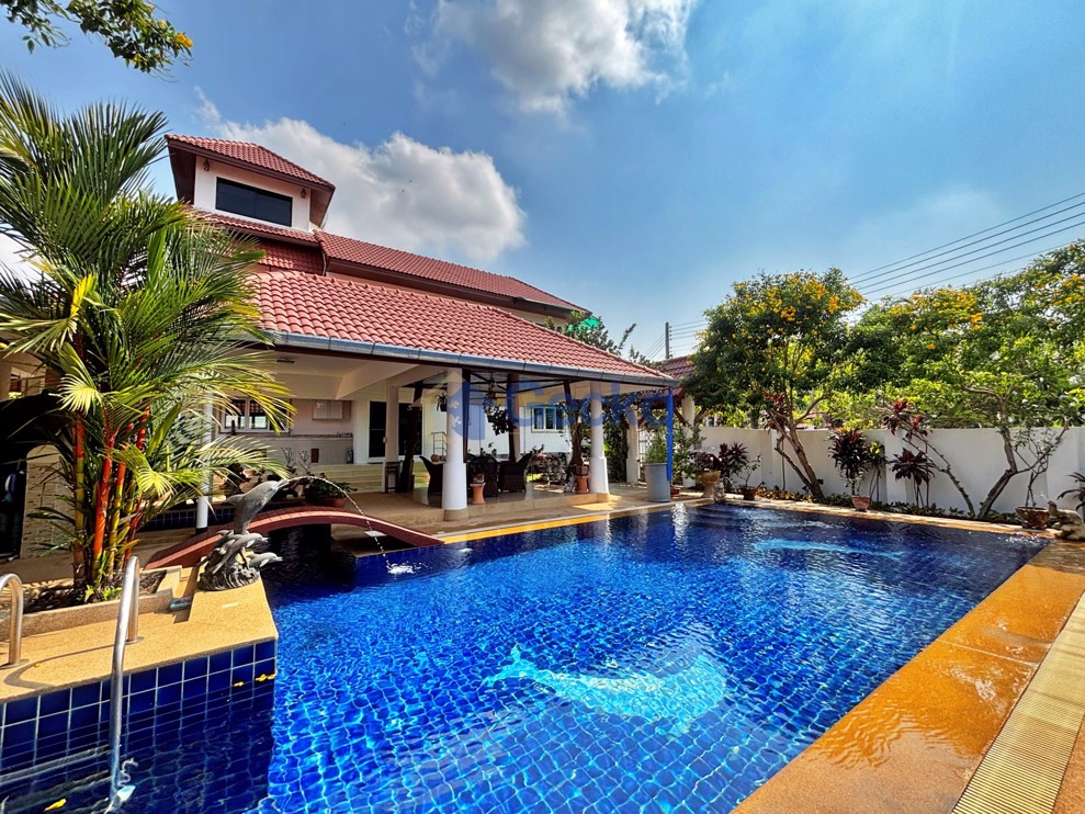7 ห้องนอน บ้าน in Paradise Villa 1  พัทยาตะวันออก H013164 (Photo 1)