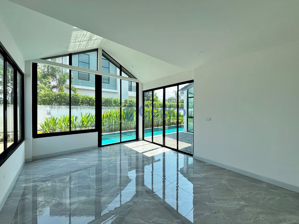 4 ห้องนอน บ้าน in Paradise Villa 3  พัทยาตะวันออก H013171 (Photo 2)