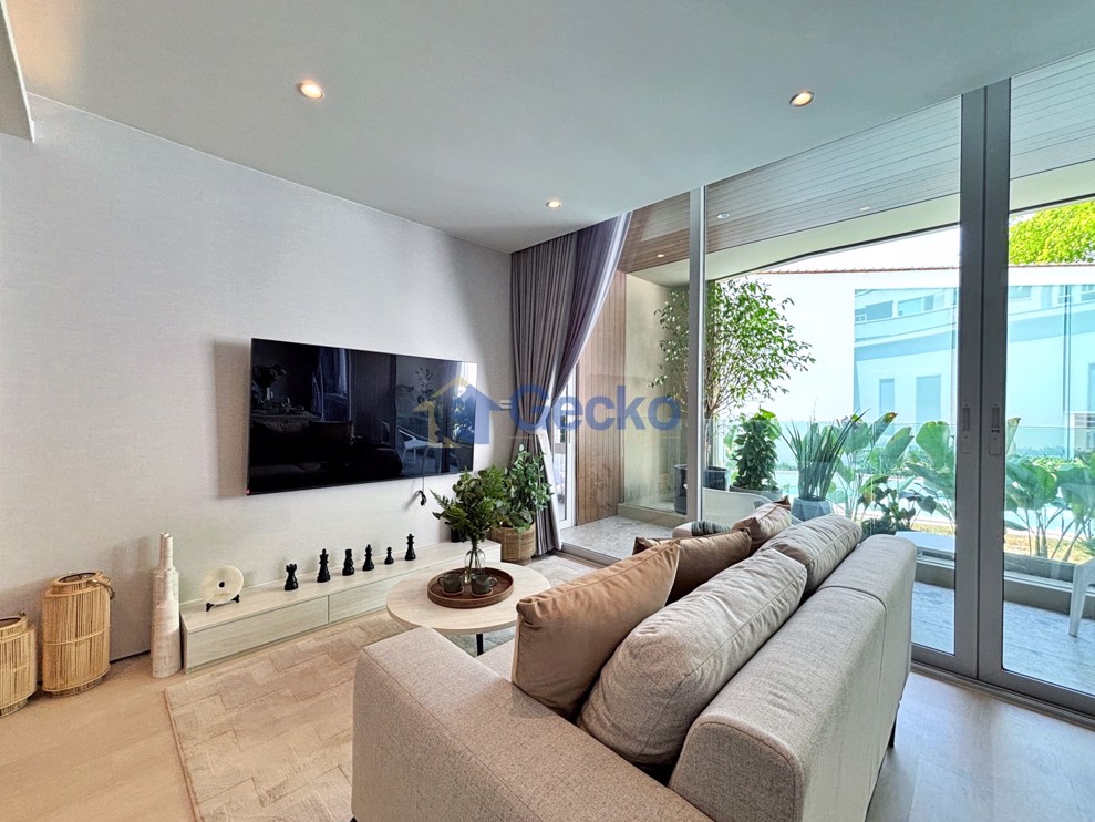 2 Bedrooms Condo in Celine Wongamat  Wongamat C012938 (Photo 1)