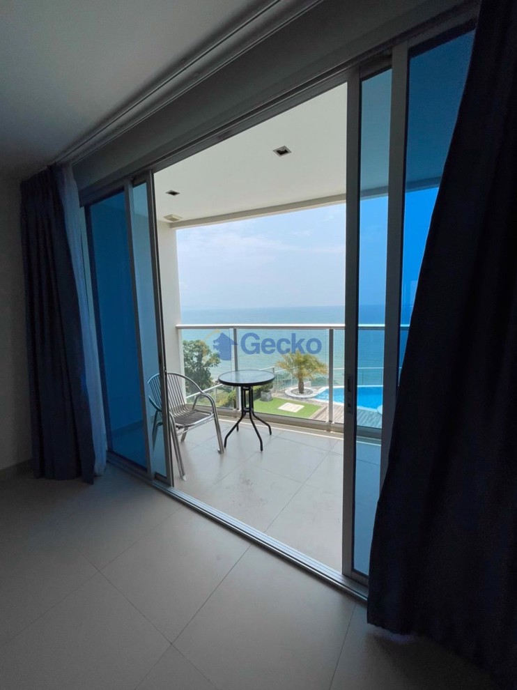 1 Bedroom Condo in  Sands Condominium Pratumnak C013180 (Photo 3)