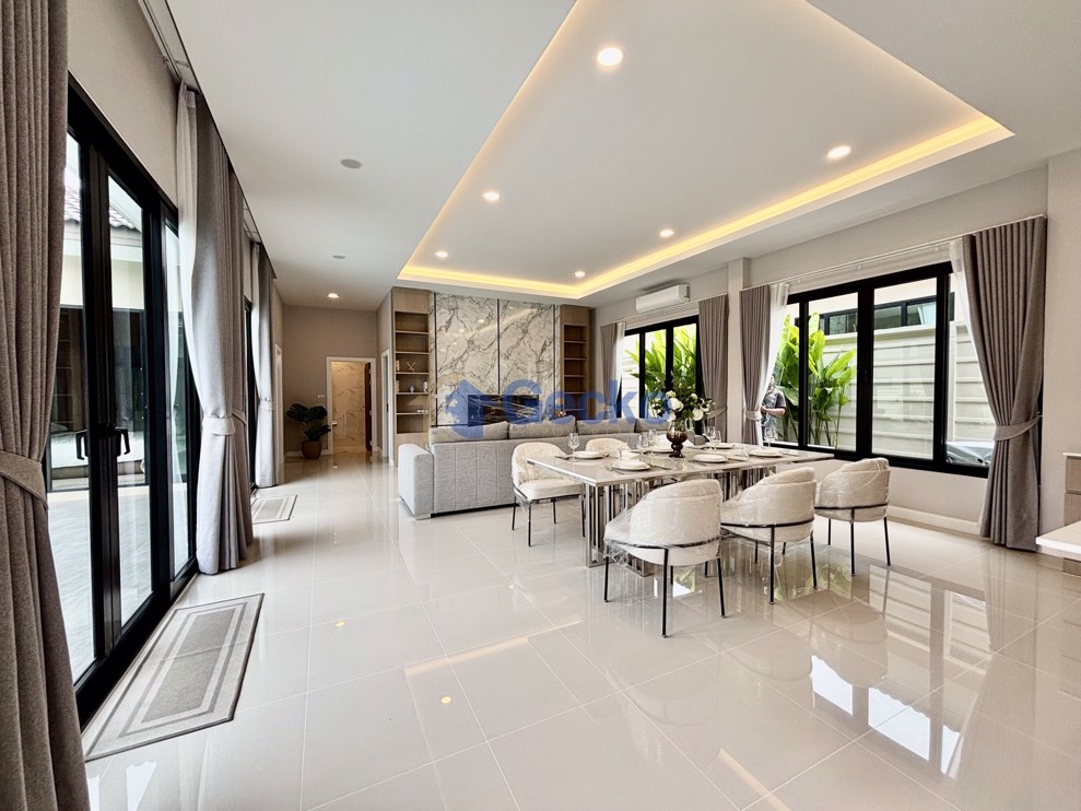 3 ห้องนอน บ้าน in Garden Ville 9  พัทยาตะวันออก H013192 (Photo 4)