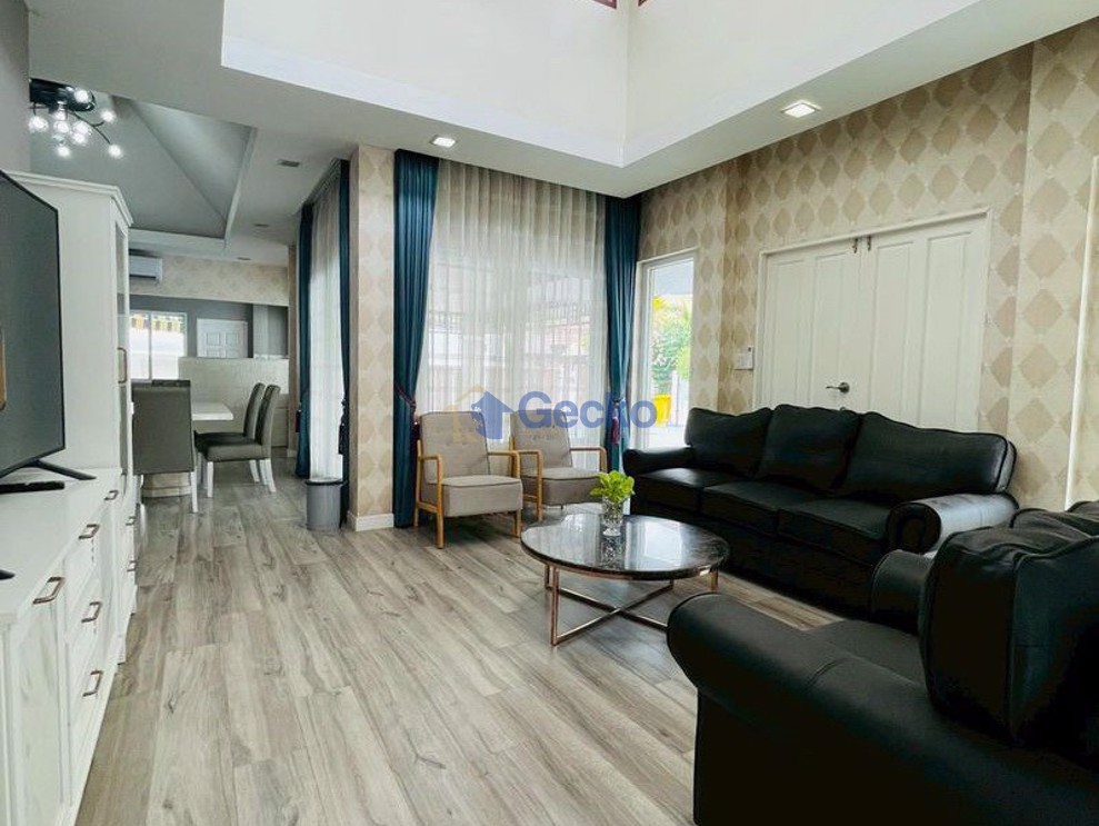 3 ห้องนอน บ้าน in Sirisa 16  พัทยาตะวันออก H013197 (Photo 2)
