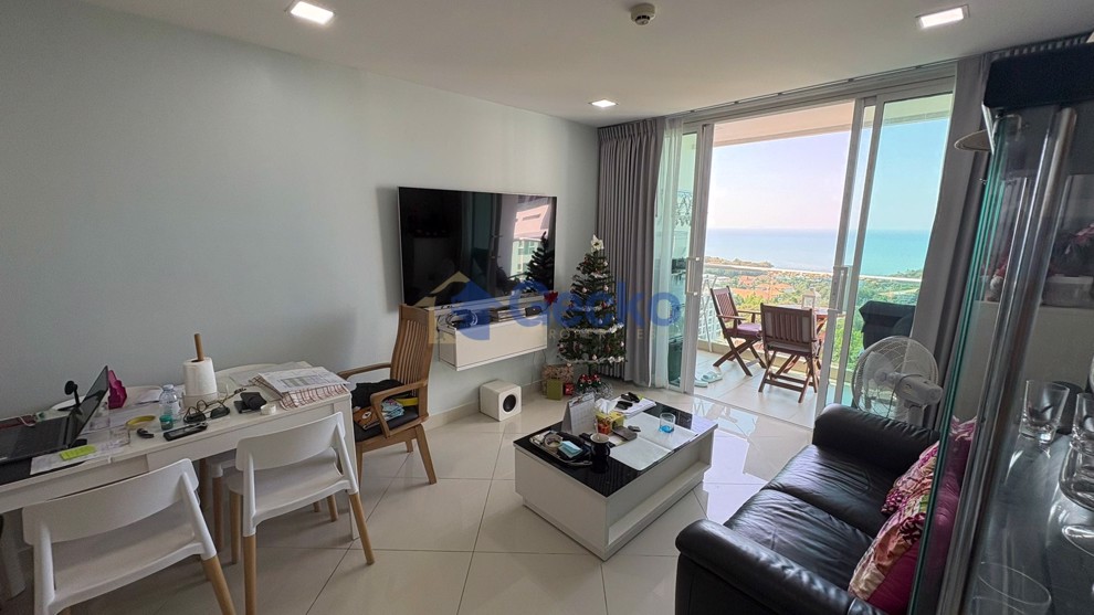1 Bedroom Condo in The View Cozy Beach Pratumnak C013202 (Photo 1)