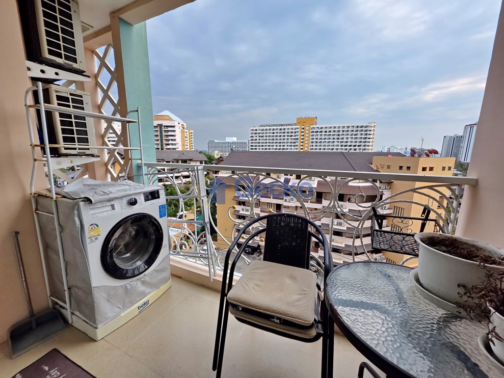 1 Bedroom Condo in Grande Caribbean Condo Resort Jomtien C013204 (Photo 4)
