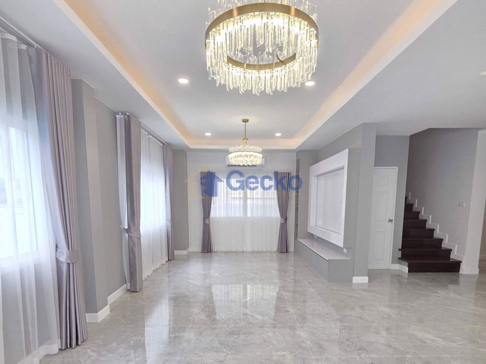 4 Bedrooms House in Baan Koonsuk 2   Bang Saray H013210 (Photo 2)