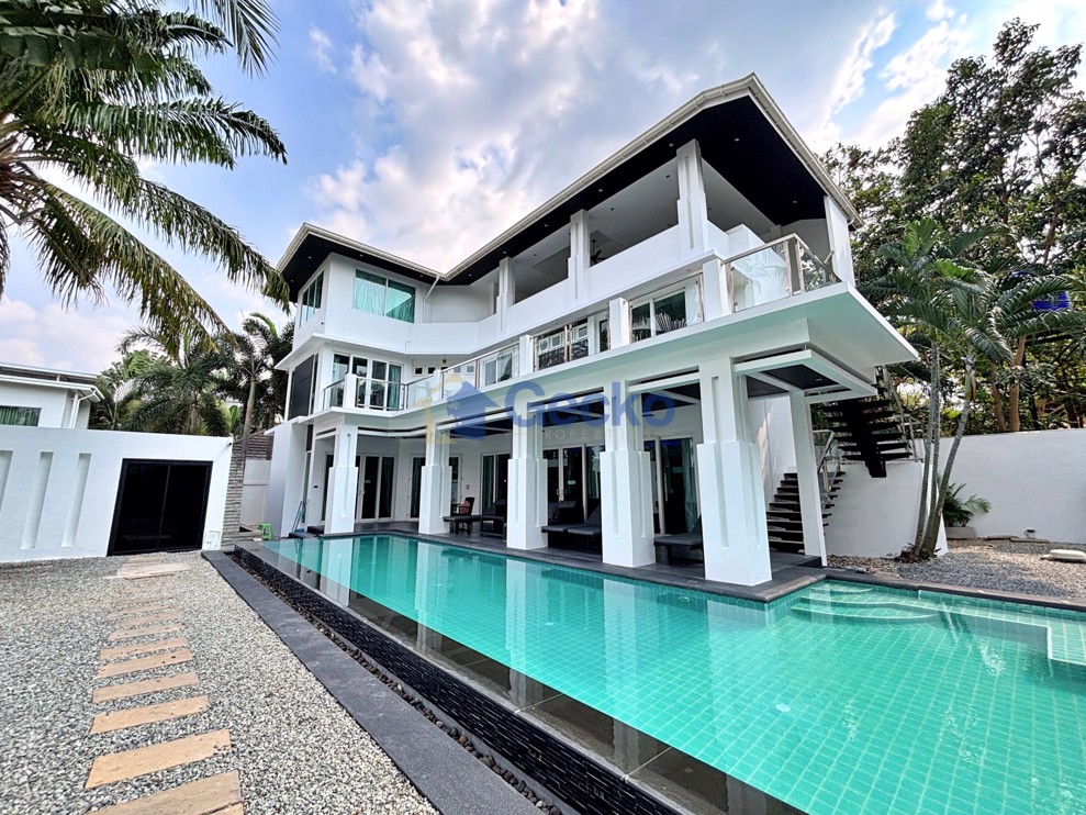 5 Bedrooms House in Palm Oasis Pool Villas  Jomtien H013216 (Cover Photo)