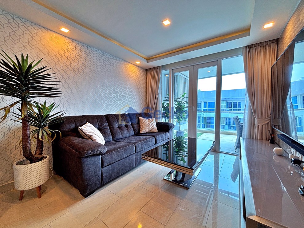 2 Bedrooms Condo in Grand Avenue Central Pattaya C013173 (Photo 4)