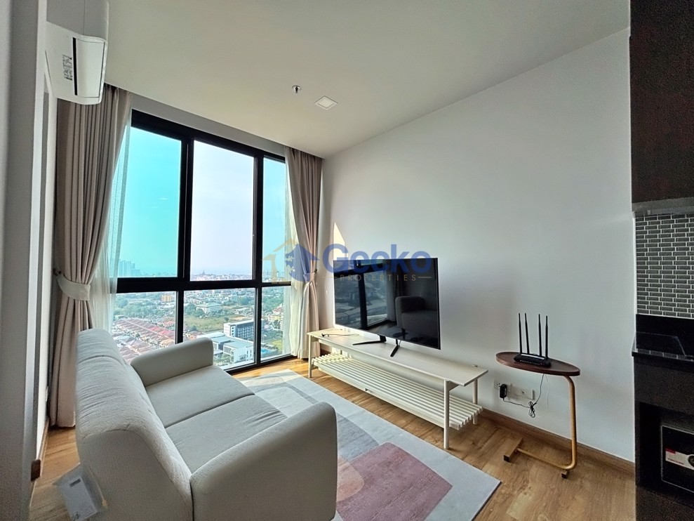 1 Bedroom Condo in Pattaya Posh North Pattaya C013218 (Photo 2)
