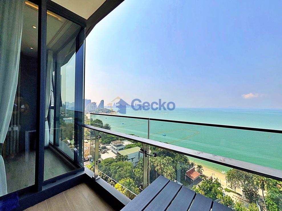 1 Bedroom Condo in Arom Wongamat Wongamat C013220 (Cover Photo)