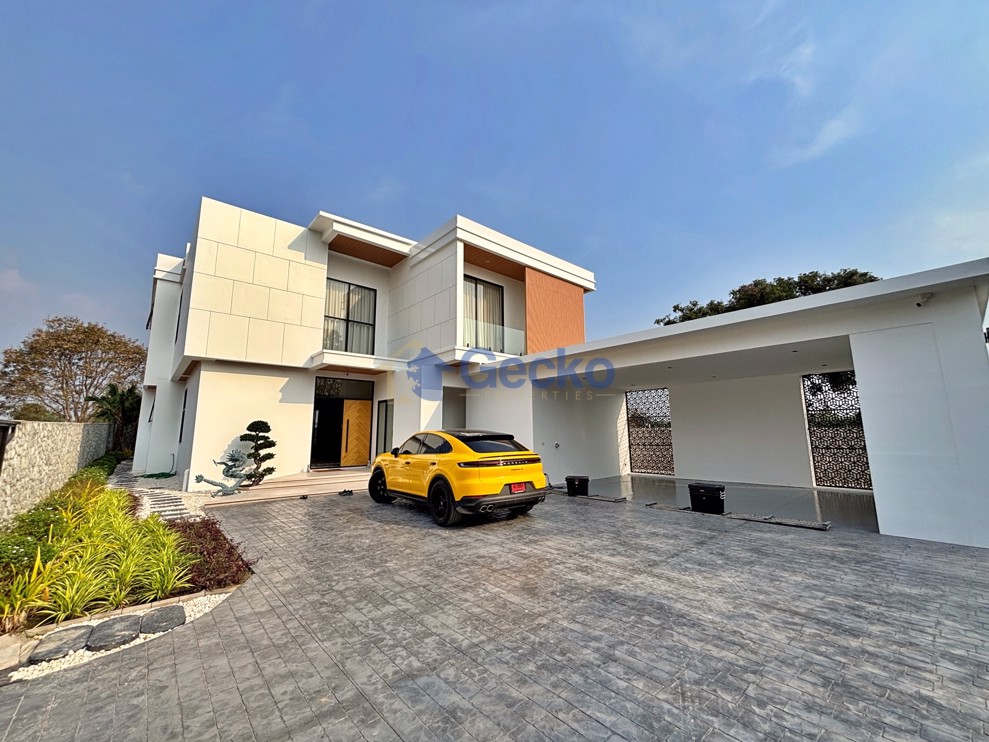 4 Bedrooms House in Lakeside Court 6  East Pattaya H012386 (Photo 3)