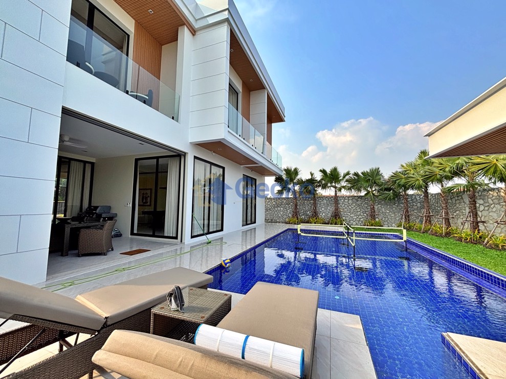 Lakeside Court 6 (Photo 3)