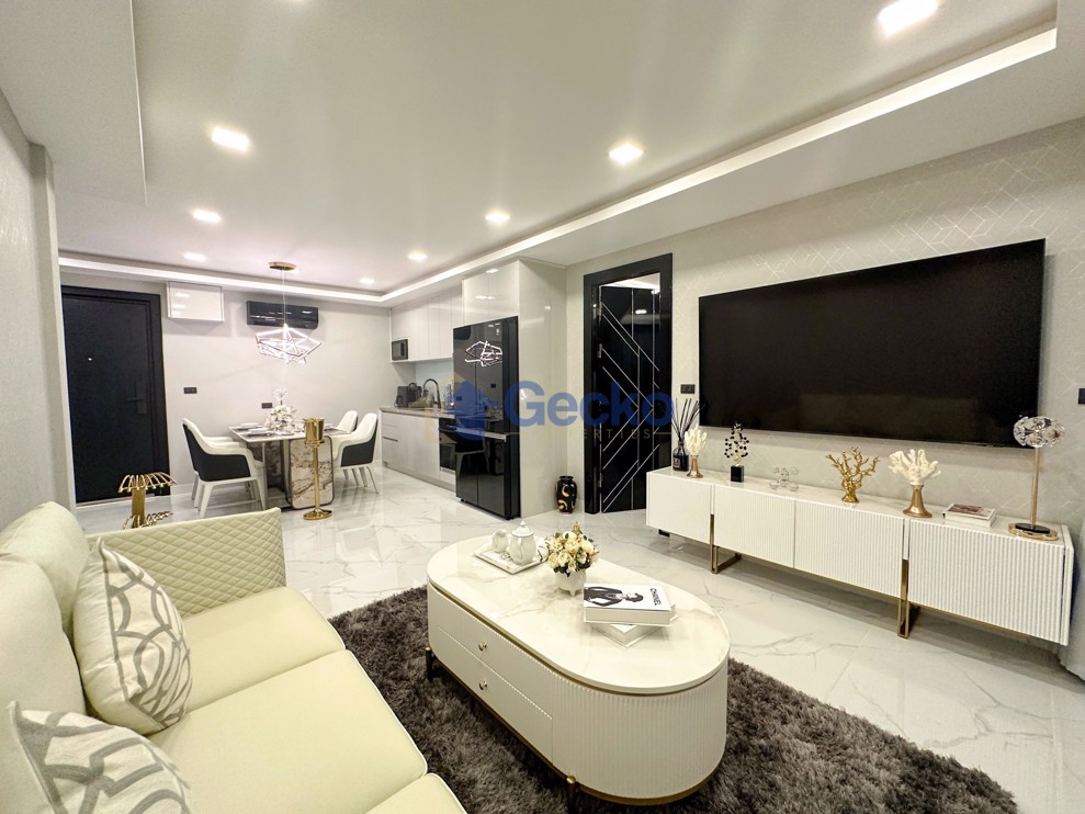 2 Bedrooms Condo in Grand Solaire Noble South Pattaya C013229 (Photo 1)