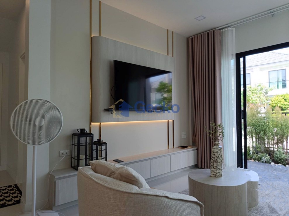 3 ห้องนอน บ้าน in The Grand 9 by PMC  พัทยาตะวันออก H013230 (Photo 4)