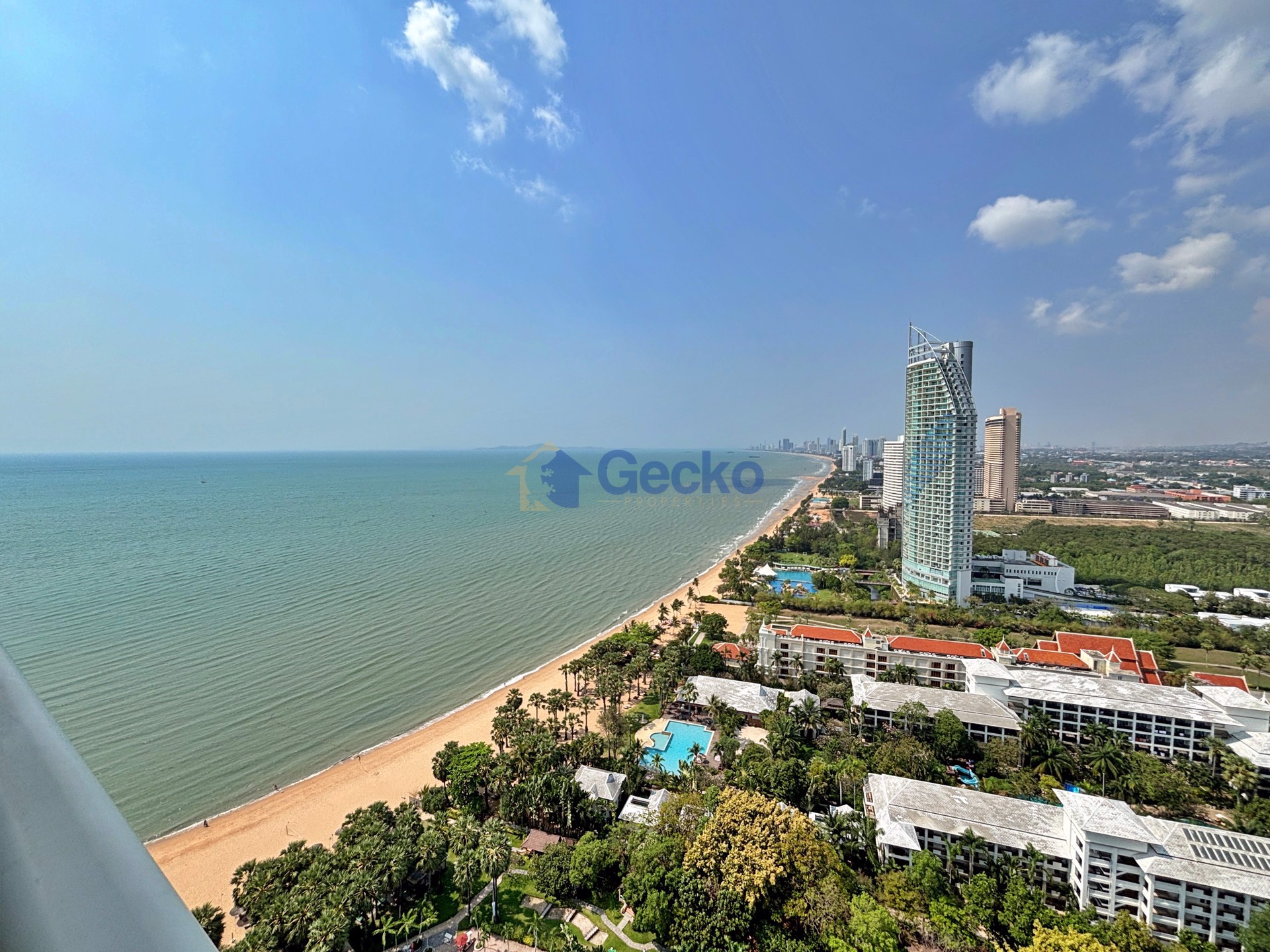 1 Bedroom Condo in Ocean Portofino Na Jomtien C013233