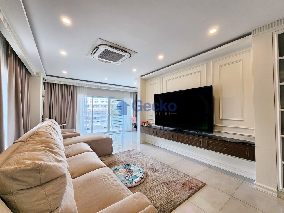 2 Bedrooms Condo in View Talay 8 Jomtien C008971 (Photo 2)