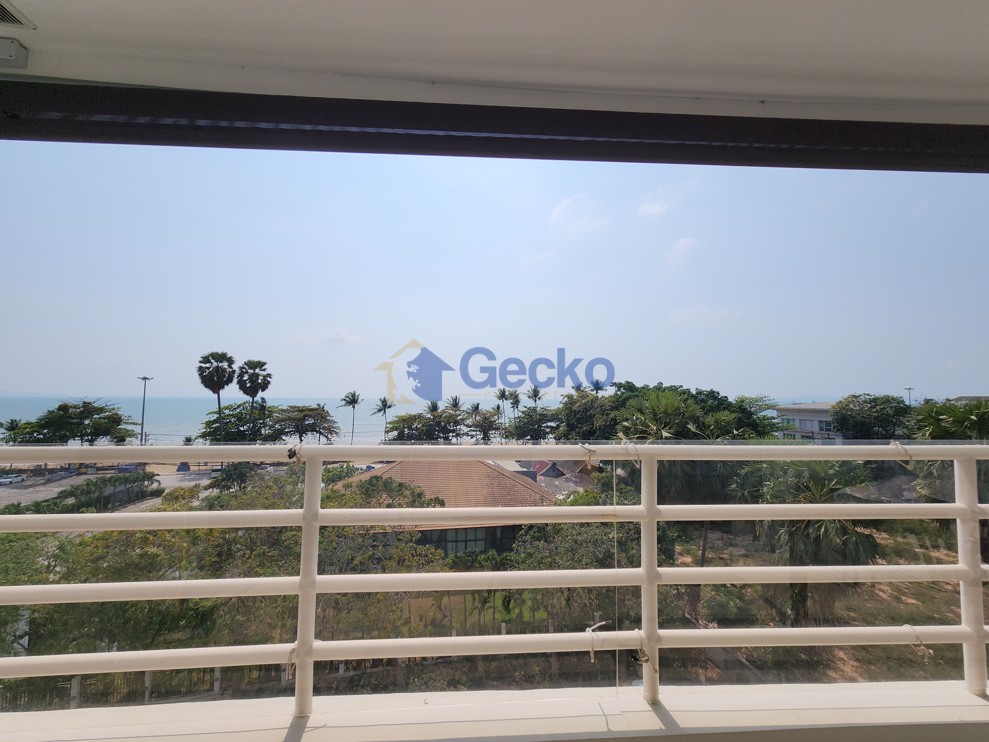 2 Bedrooms Condo in View Talay 8 Jomtien C008971 (Cover Photo)
