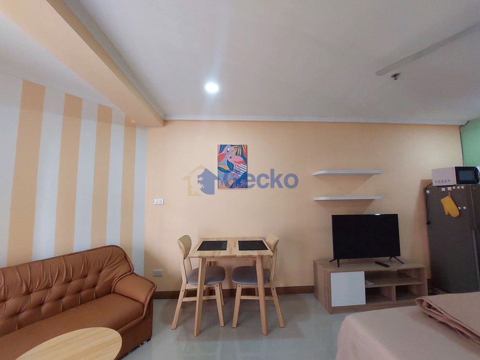 Studio Condo in Jomtien Beach Condo Jomtien C013241 (Photo 3)
