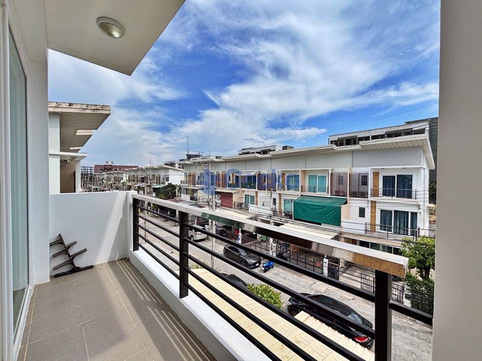 3 ห้องนอน บ้าน in Supalai Ville  พัทยาใต้ H013249 (Cover Photo)