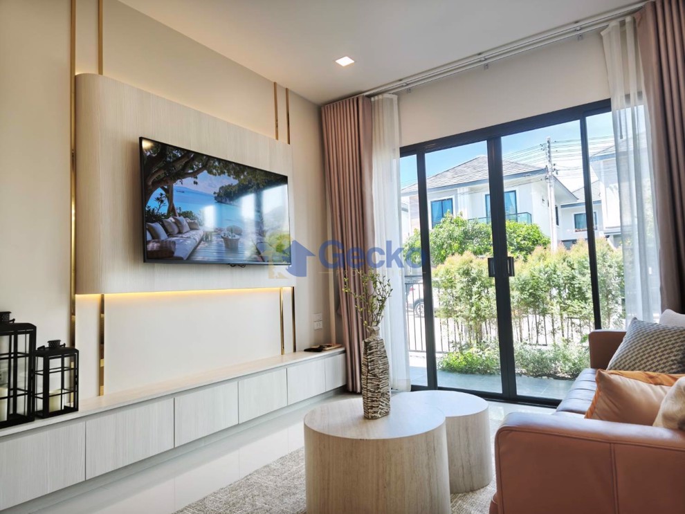 3 ห้องนอน บ้าน in The Grand 9 by PMC  พัทยาตะวันออก H013230 (Photo 2)