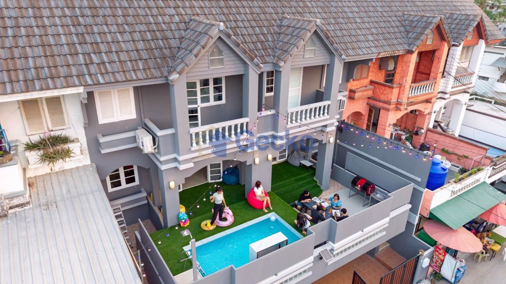 12 ห้องนอน บ้าน  จอมเทียน H013255 (Photo 1)