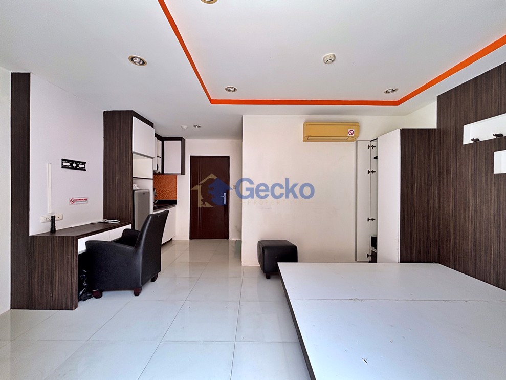 Studio Condo in New Nordic VIP 2 Pratumnak C013261 (Photo 1)