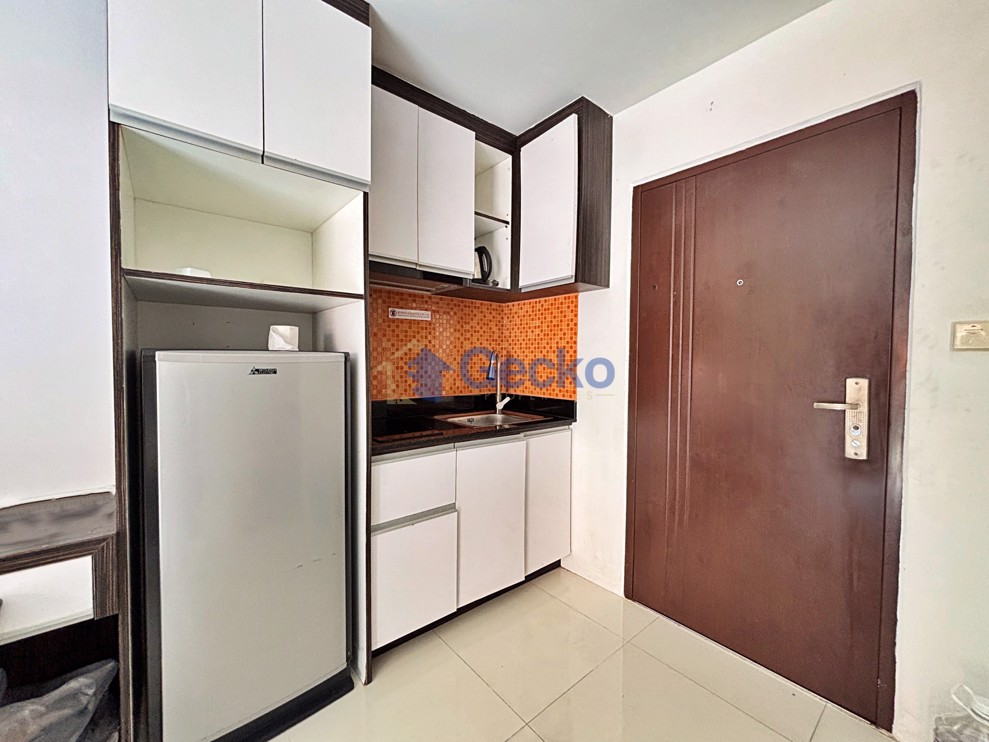 Studio Condo in New Nordic VIP 2 Pratumnak C013261 (Photo 3)