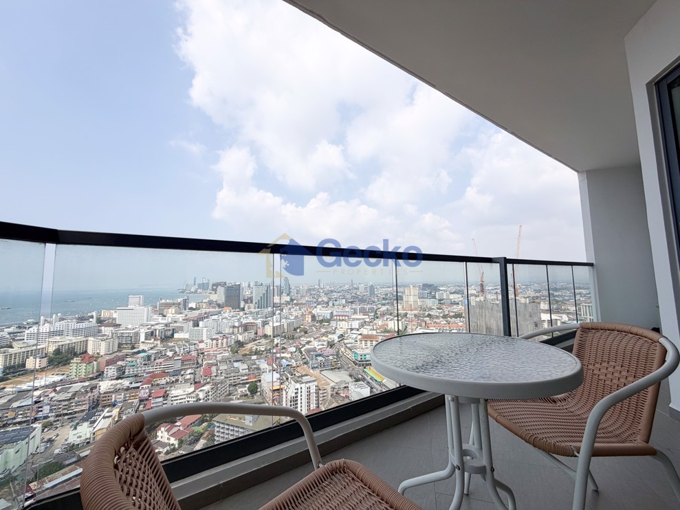 2 Bedrooms Condo in Arcadia Millennium Tower South Pattaya C013273 (Cover Photo)