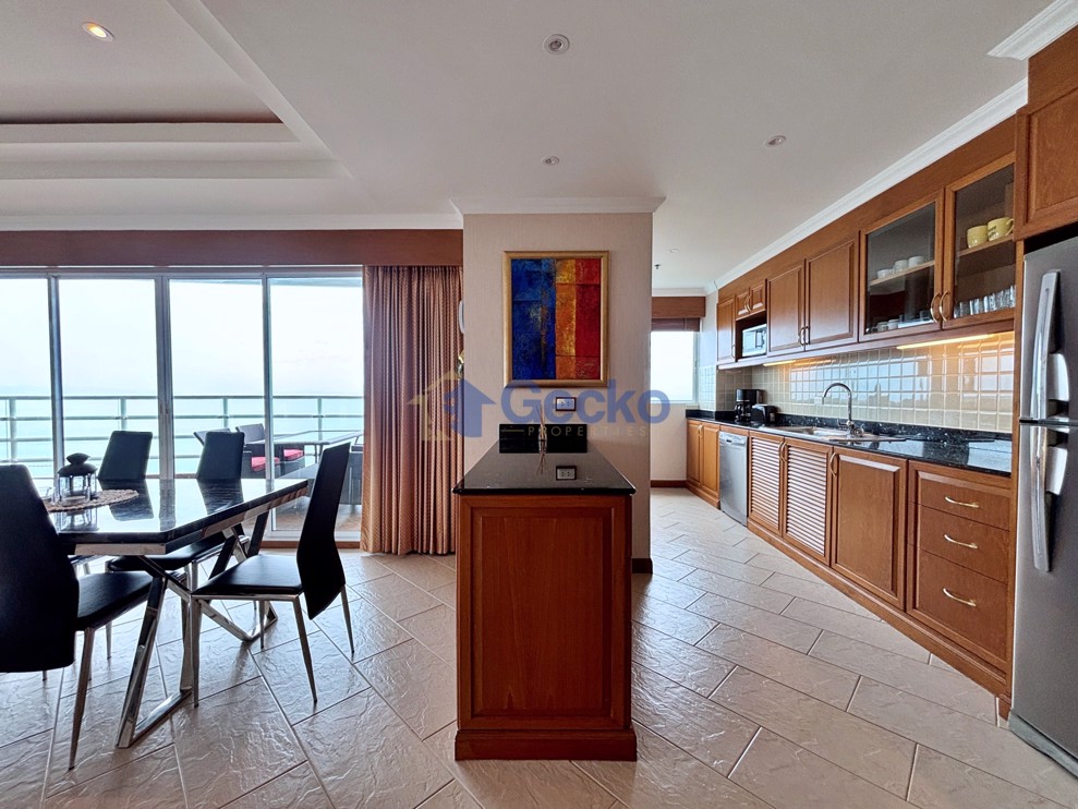2 Bedrooms Condo in View Talay 7 Jomtien C013266 (Photo 2)