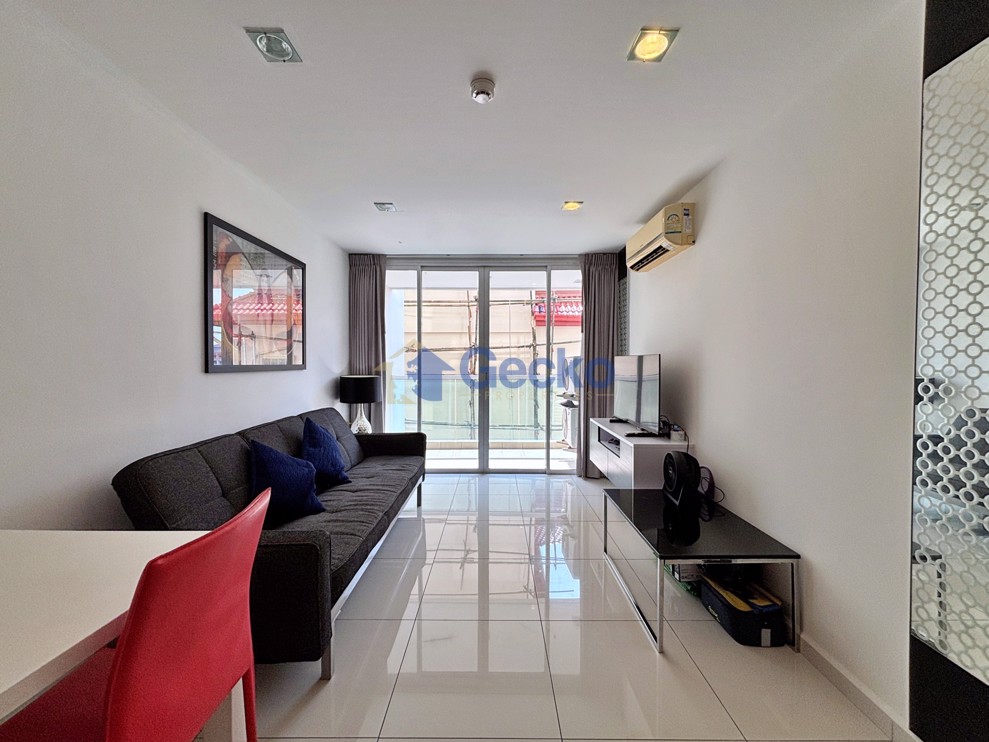 1 Bedroom Condo in Art on the Hill Pratumnak C013275 (Photo 1)