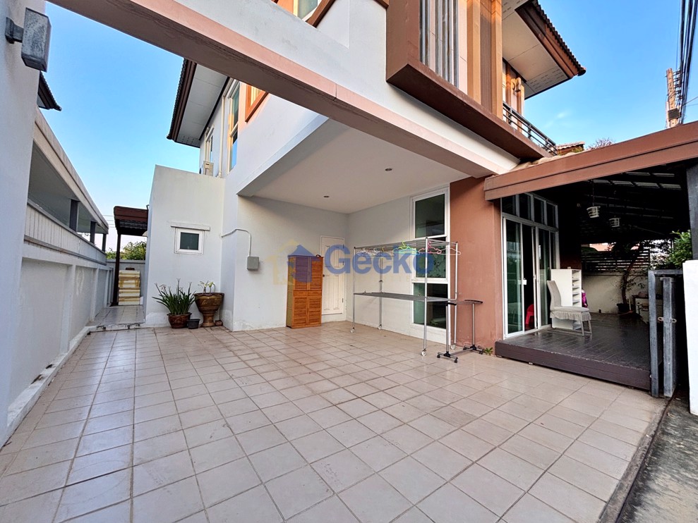3 ห้องนอน บ้าน in ภัททา เลต  พัทยาตะวันออก H013284 (Photo 1)