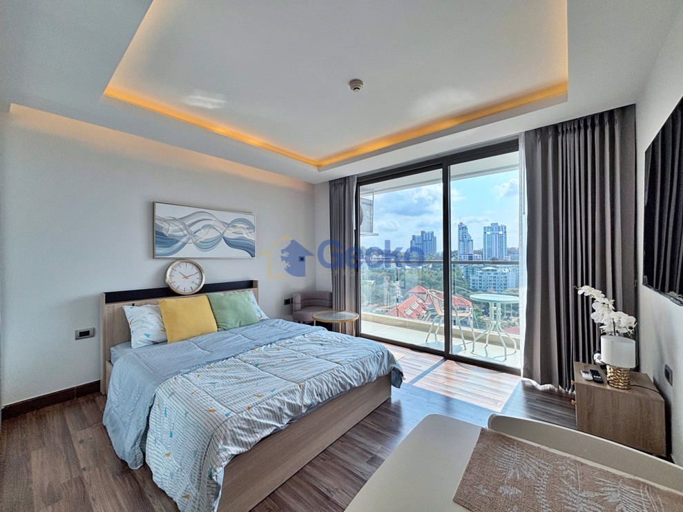 Studio Condo in The Peak Towers Pratumnak C013287 (Photo 4)