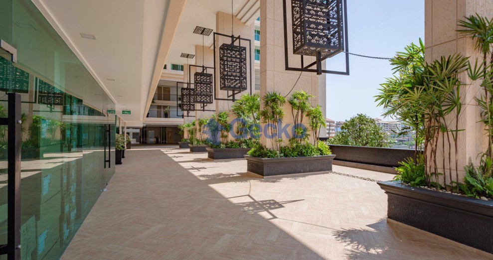 1 Bedroom Condo in City Garden Tower South Pattaya C013289 (Photo 1)