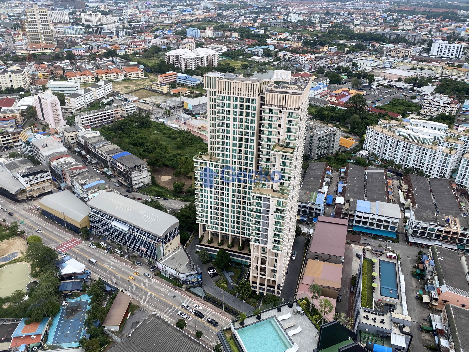 1 Bedroom Condo in City Garden Tower South Pattaya C013289